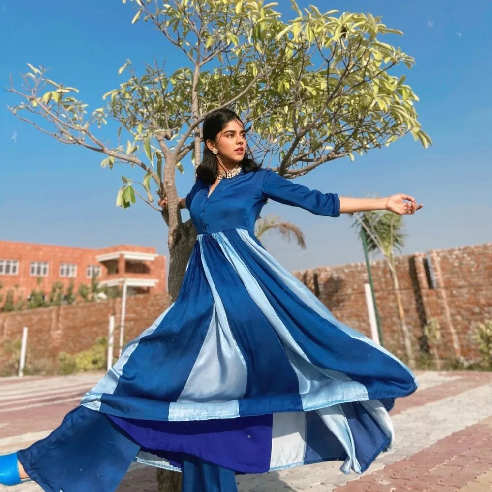 Blue Colour Blocked Kurta Set | Bemberg Modal Silk | Festive Ready